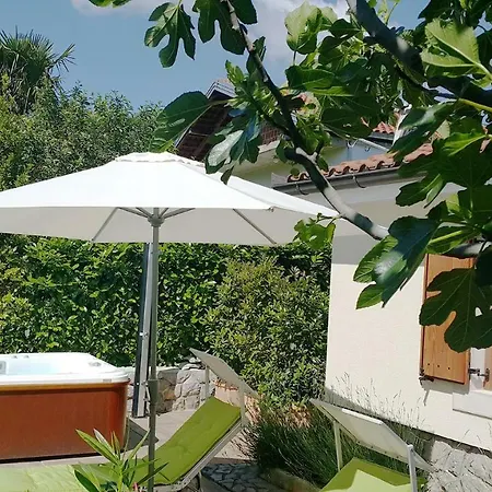 Apartment Beni Matulji